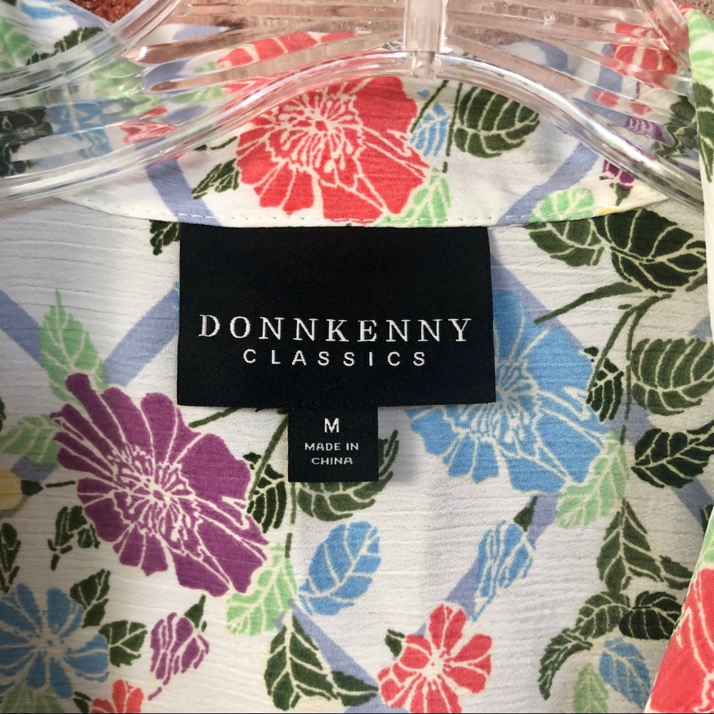 DonnKenny Floral Short Sleeve Button Down Shirt Top Casual Light Blouse EUC M - Picture 5 of 6